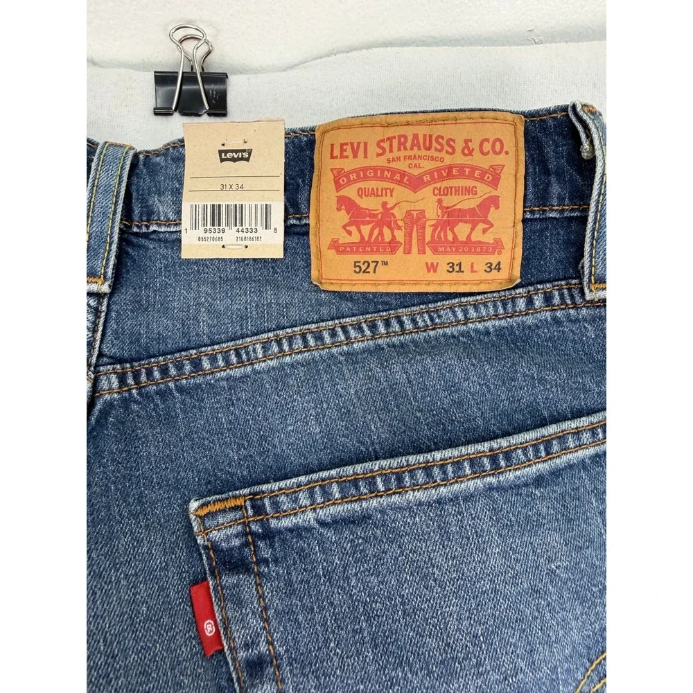 Levis levi 527